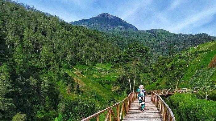 Rekomendasi Wisata Alam di Tawangmangu yang Bisa Dikunjungi - Celebesmedia